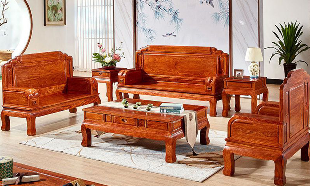 中式红木沙发组合，彰显典雅的高贵气质