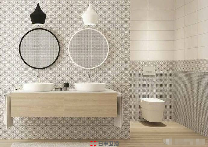 分享一波美到心动的瓷砖小贴花案例，把家里的浴室来个瑰丽变身